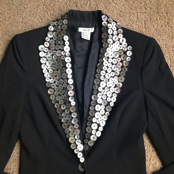 Cache Black Abalone Shell Button Collar Blazer - Picture 5 of 9